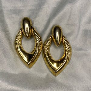 Clip on gold earrings